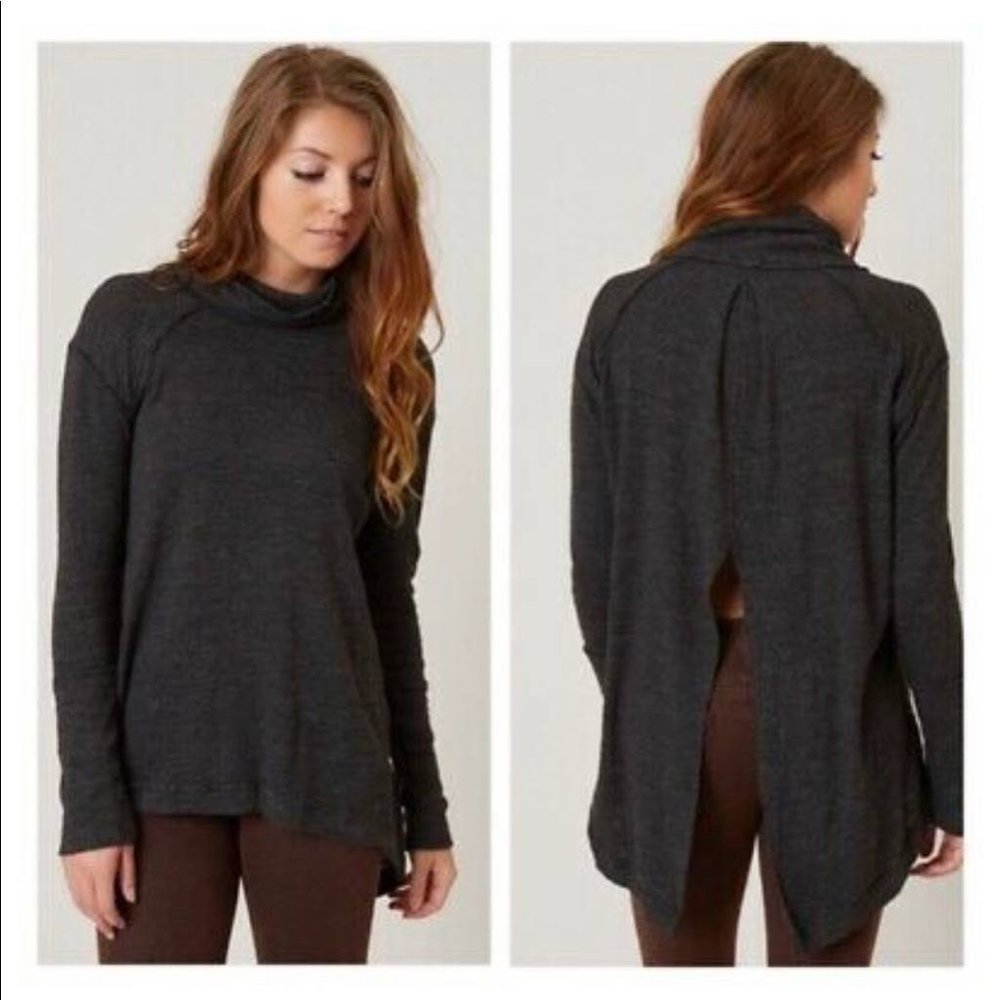 Free People /We The Free Blouse Gray/Blue Raglan Sleeve Turtleneck Split sz XS